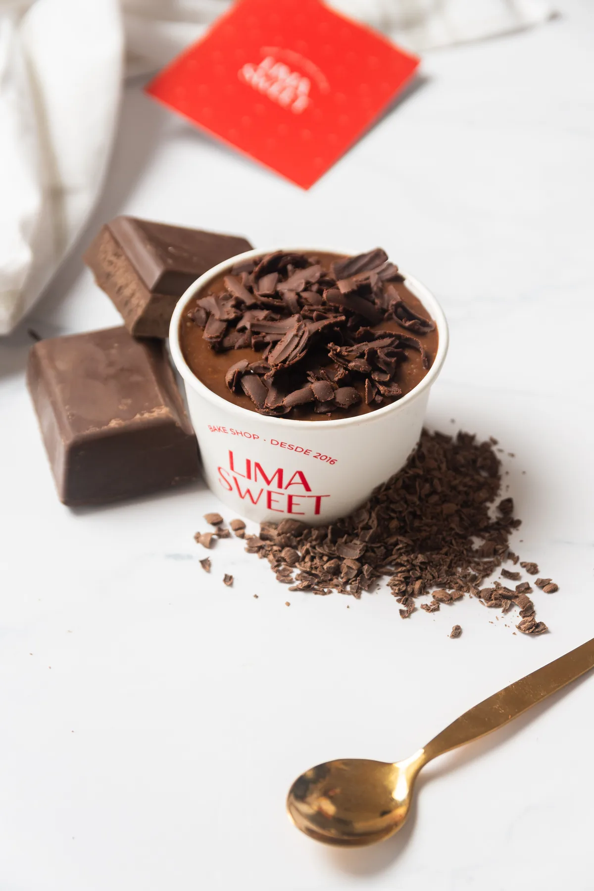 Postre de chocolate individual en vaso, Lima Sweet